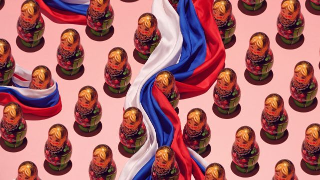 Matrioszka niebezpiecznie ewoluuje. Coraz mocniej uderza w Europę