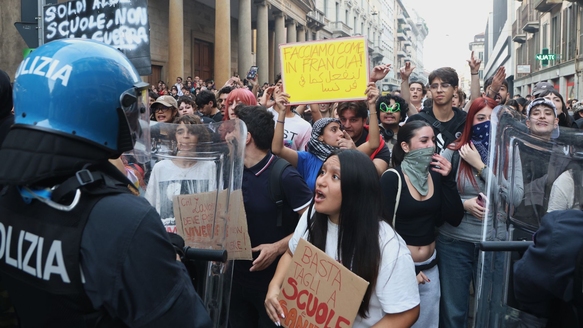 Protesty w Mediolanie (fot. Michele Luigi Edoardo Novaga/Anadolu/Getty Images)
