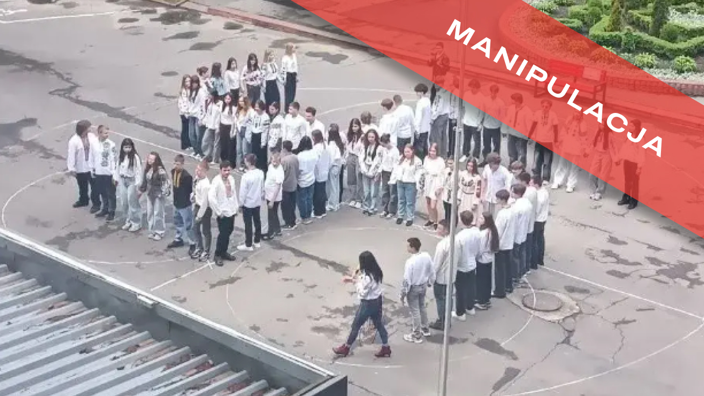 „Żywa swastyka” w ukraińskiej szkole? Zdjęcie zostało zmanipulowane