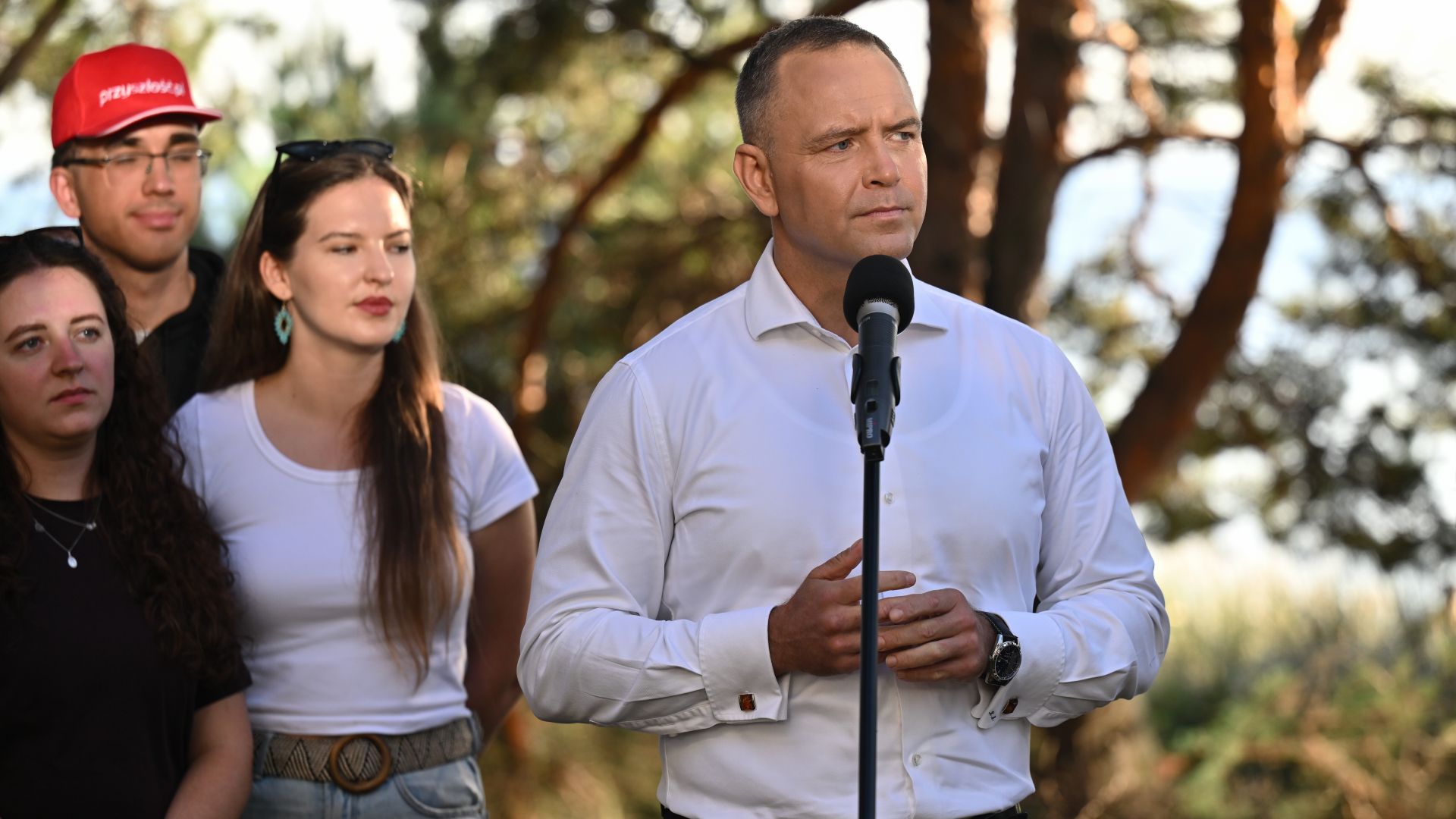 „Premier pokazywał się z koszulką z Zondacrypto”. Sprawdzamy słowa prezydenta
