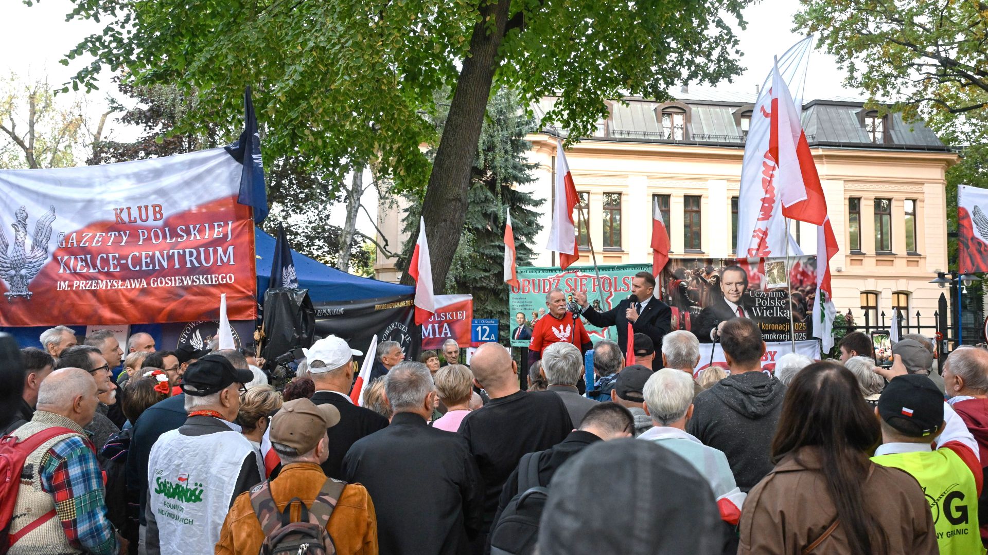 Siedziba TK (fot. PAP/Radek Pietruszka)