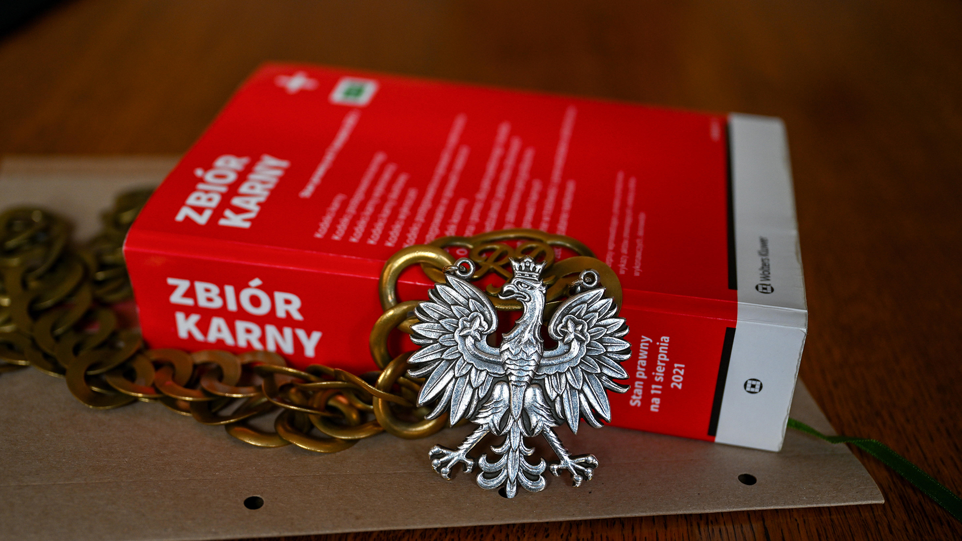 Śmierć nielegalnego imigranta surowiej karana niż Polaka?