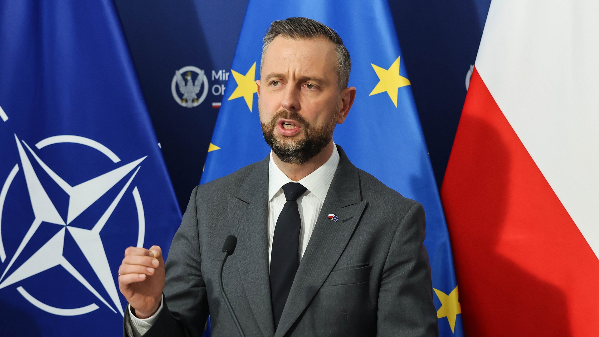Wojna o SAFE. Rząd mówi o dezinformacji