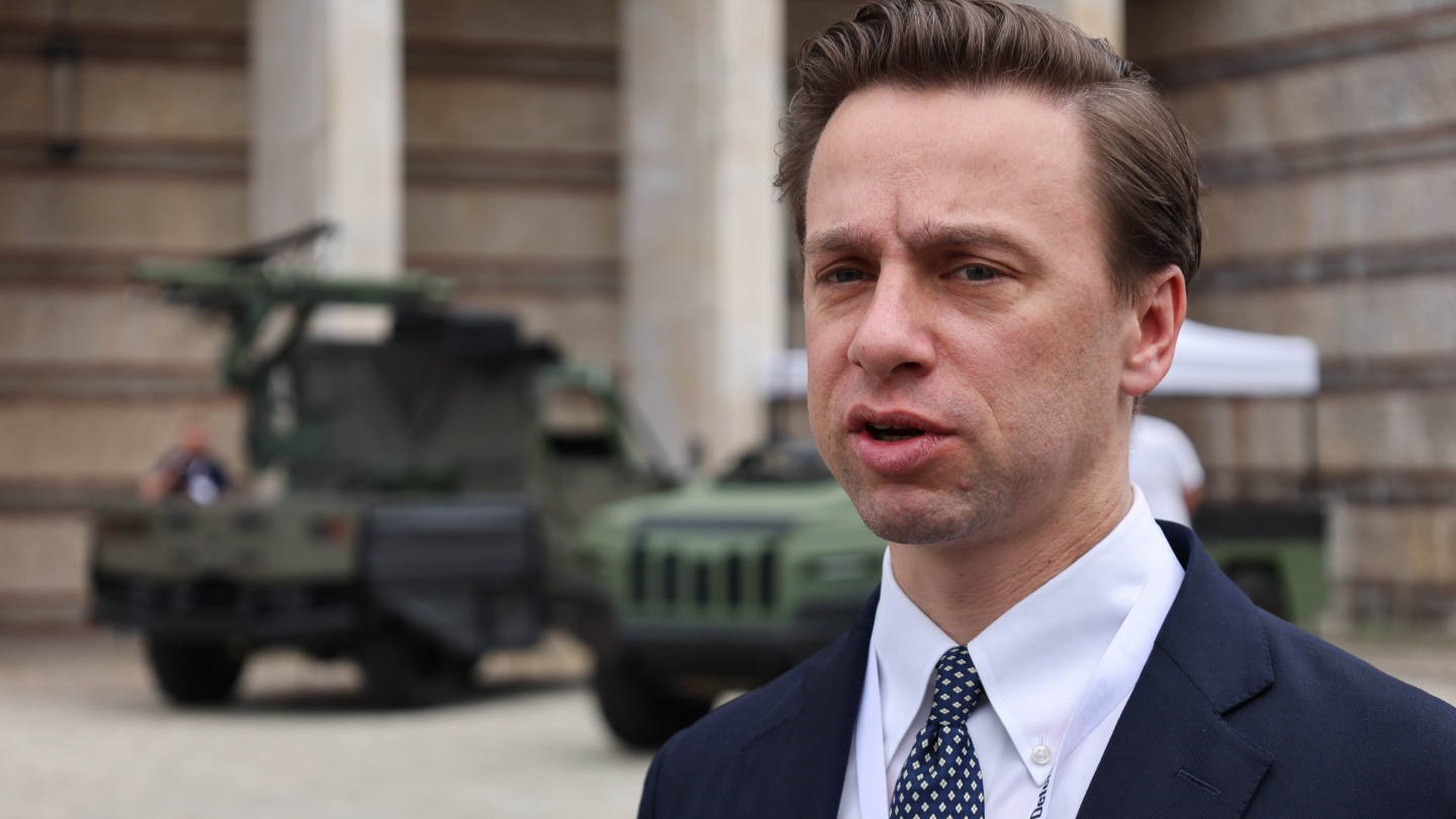 Bosak twierdzi, że za rakiety Patriot „Ukraińcy dziękują Niemcom, a nie Polsce”