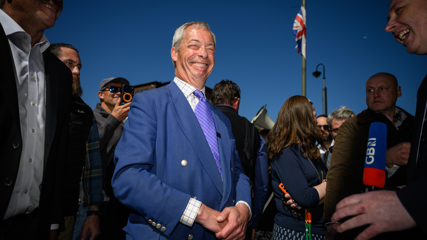 Majątek Nigela Farage’a znów pod lupą. Brytyjskie media ujawniają kolejne szczegóły