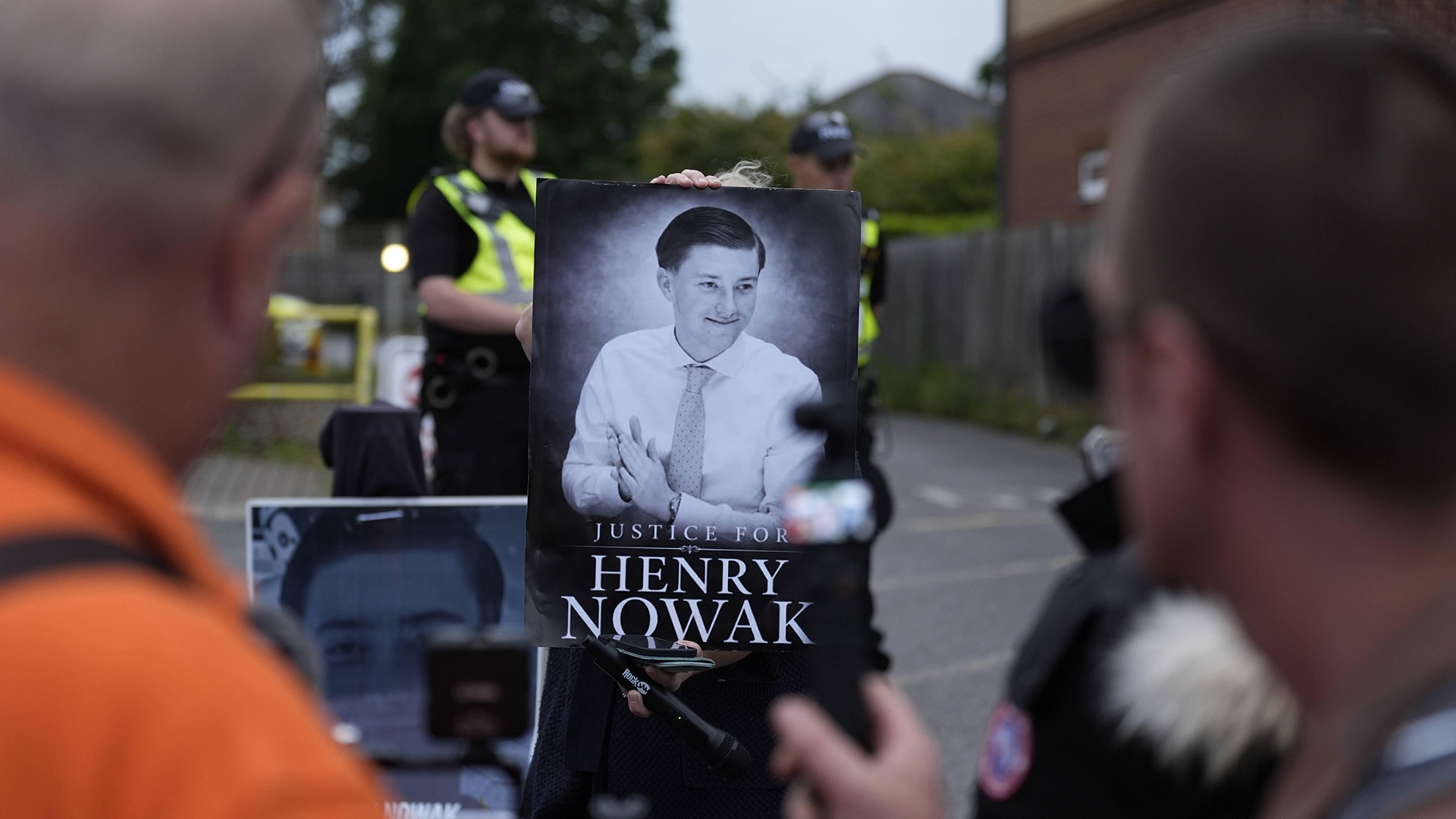 Policjanci niesłusznie oskarżeni ws. śmierci Henry’ego Nowaka